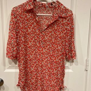 Womens stretchy floral top